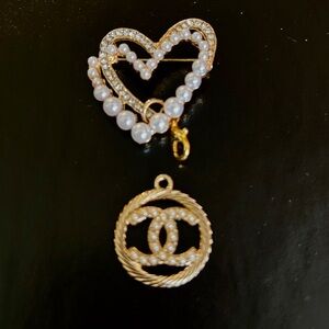 CC Zipper Pull with Pearls clasped to a Gold, Pearl, & Rhinestone ❤️ Broach NEW